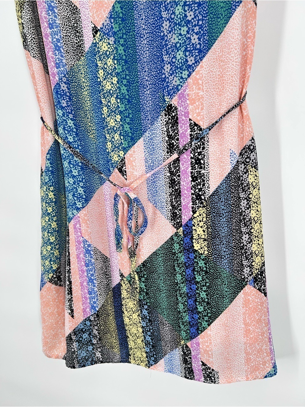 Bar III Floral Patchwork V-Neck Dress Large - Picture 12 of 13
